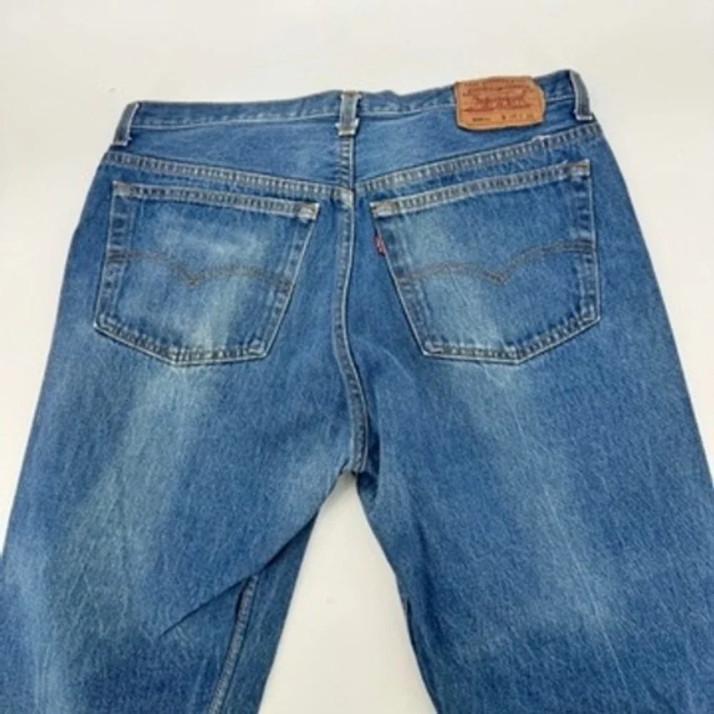 Levis these vintage